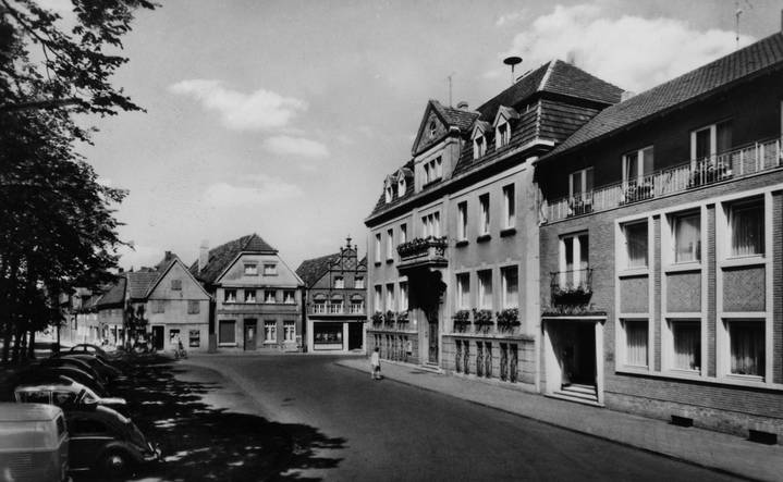 Rathaus um 1960