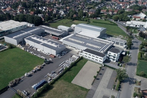 Ausbau der Verwaltung und Hallen